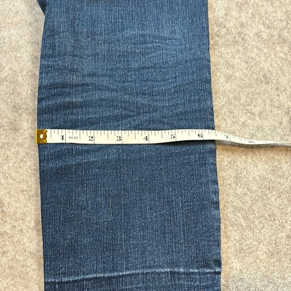 AG Jeans, The Stilt  Crop Cigarette Skinny. Size 27. - Picture 4 of 13